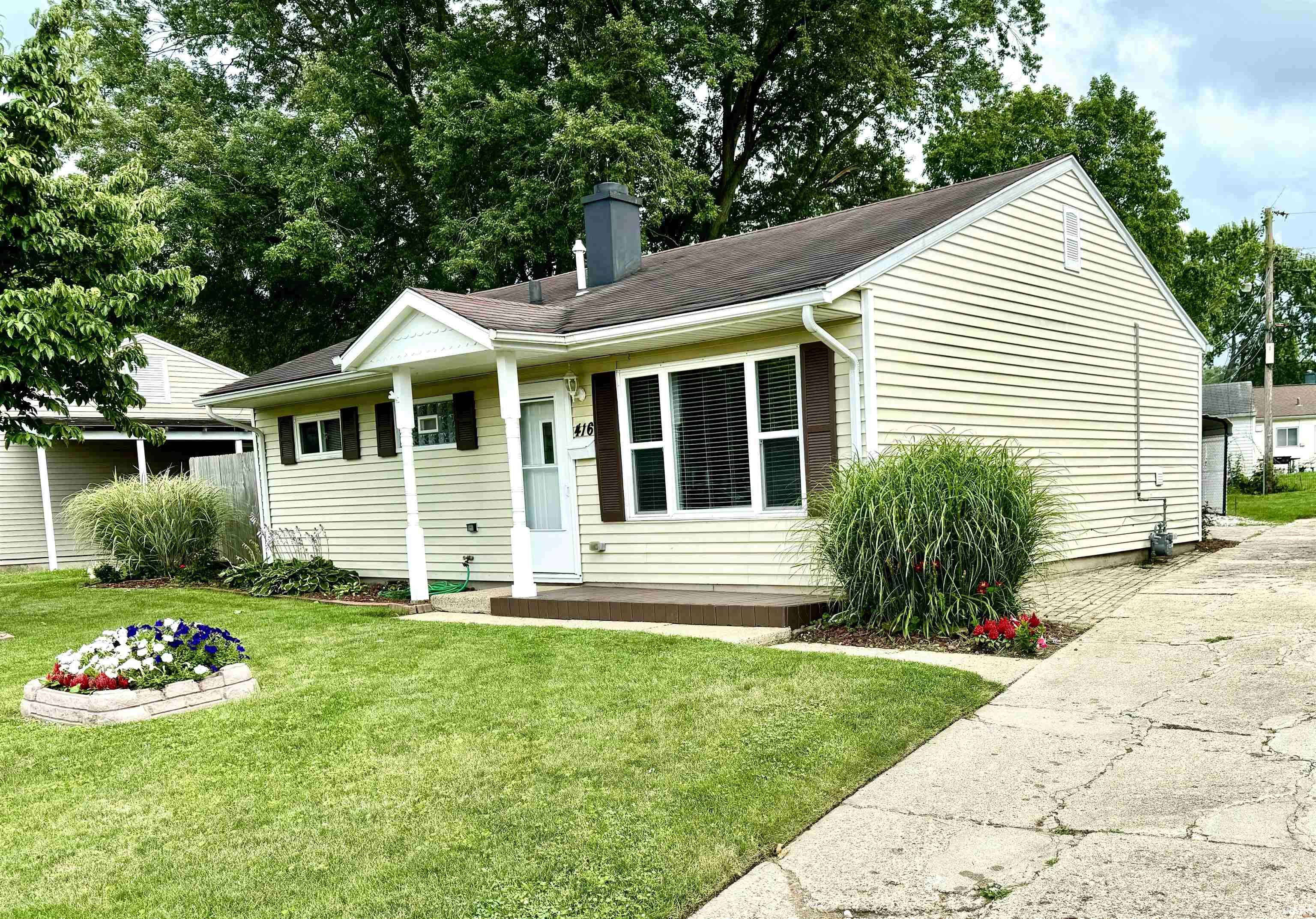 South Bend, IN 46614-2637,416 Teri Street