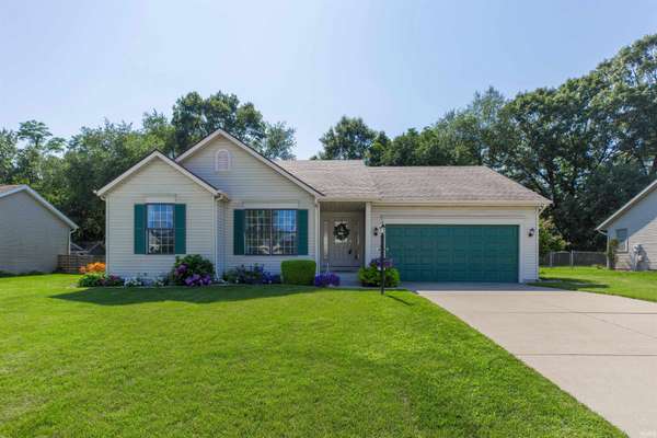 55109 Patrician Park Drive, Osceola, IN 46561