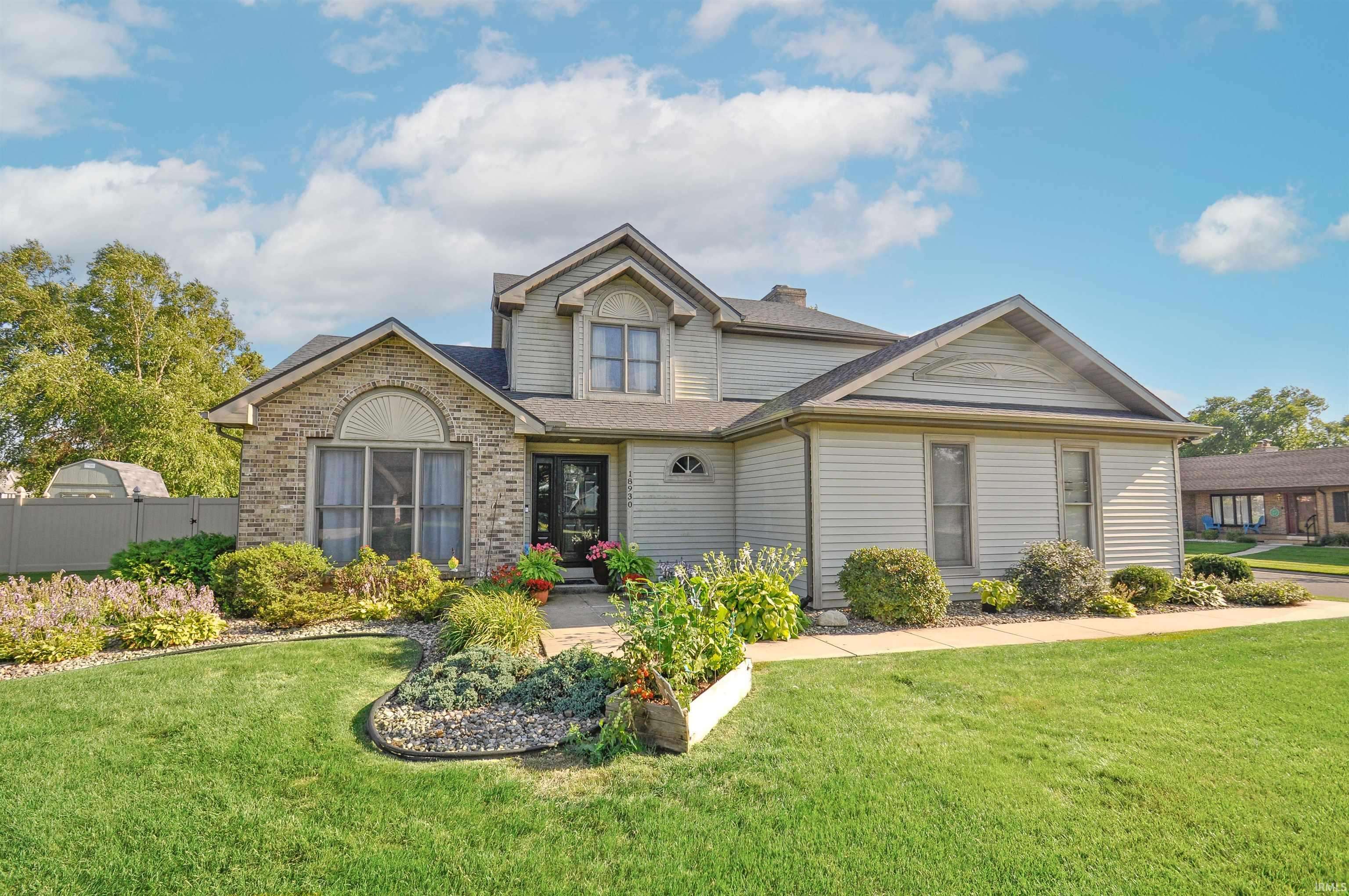 18930 Diamond Pointe Court, South Bend, IN 46614