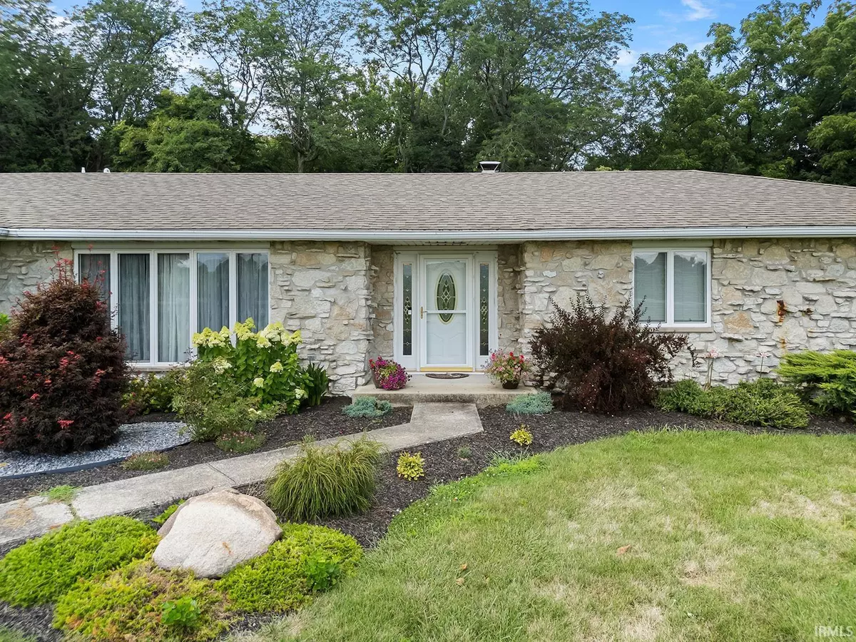 Bringhurst, IN 46913,5735 E Valley View Point