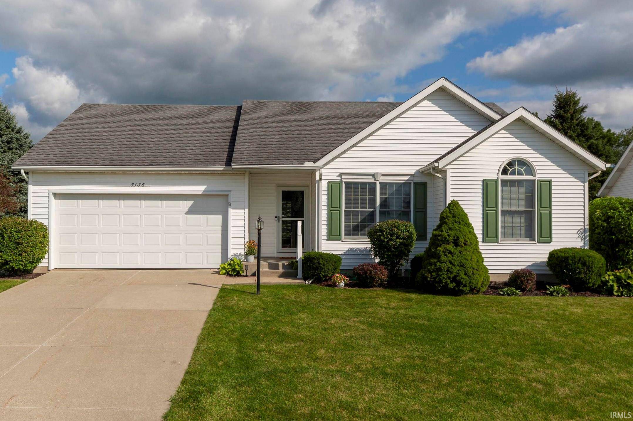 5136 Copper Pointe Drive, South Bend, IN 46614-6854