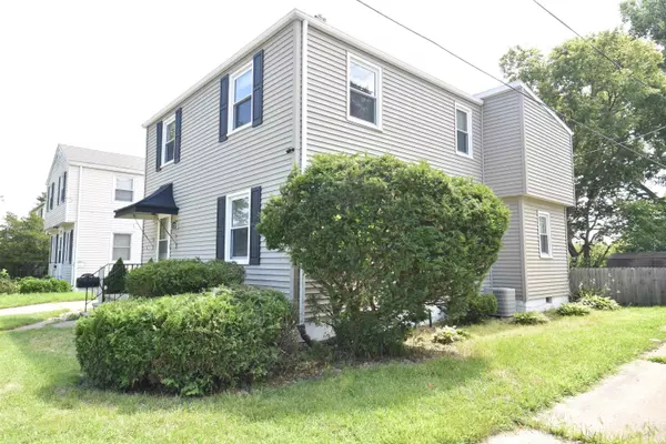 South Bend, IN 46616-1923,1214 Woodlawn Boulevard