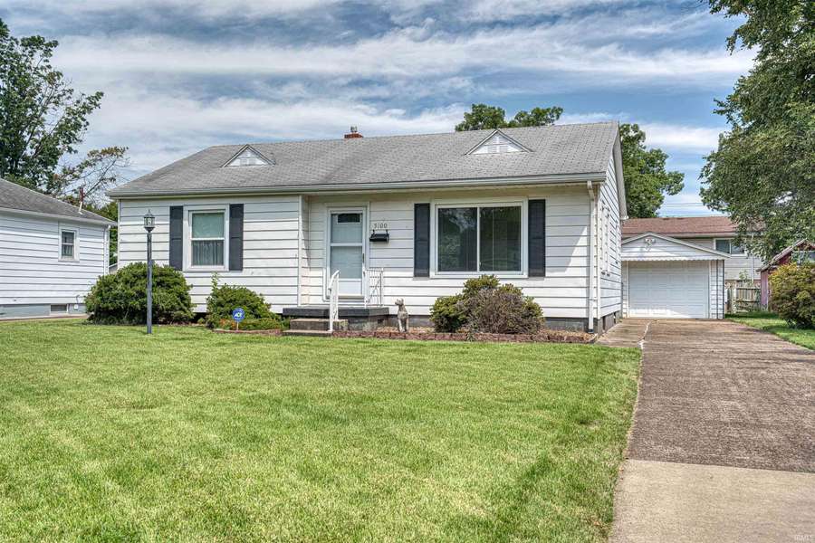5100 Sweetser Avenue, Evansville, IN 47715-5779