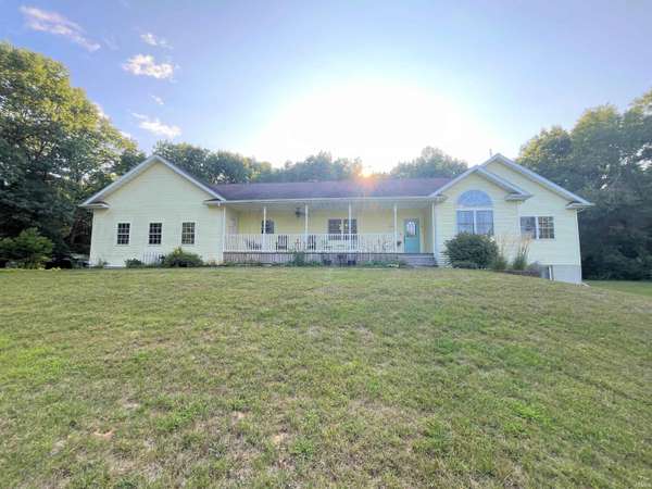 2315 N 700 E Road,  Grovertown,  IN 46531