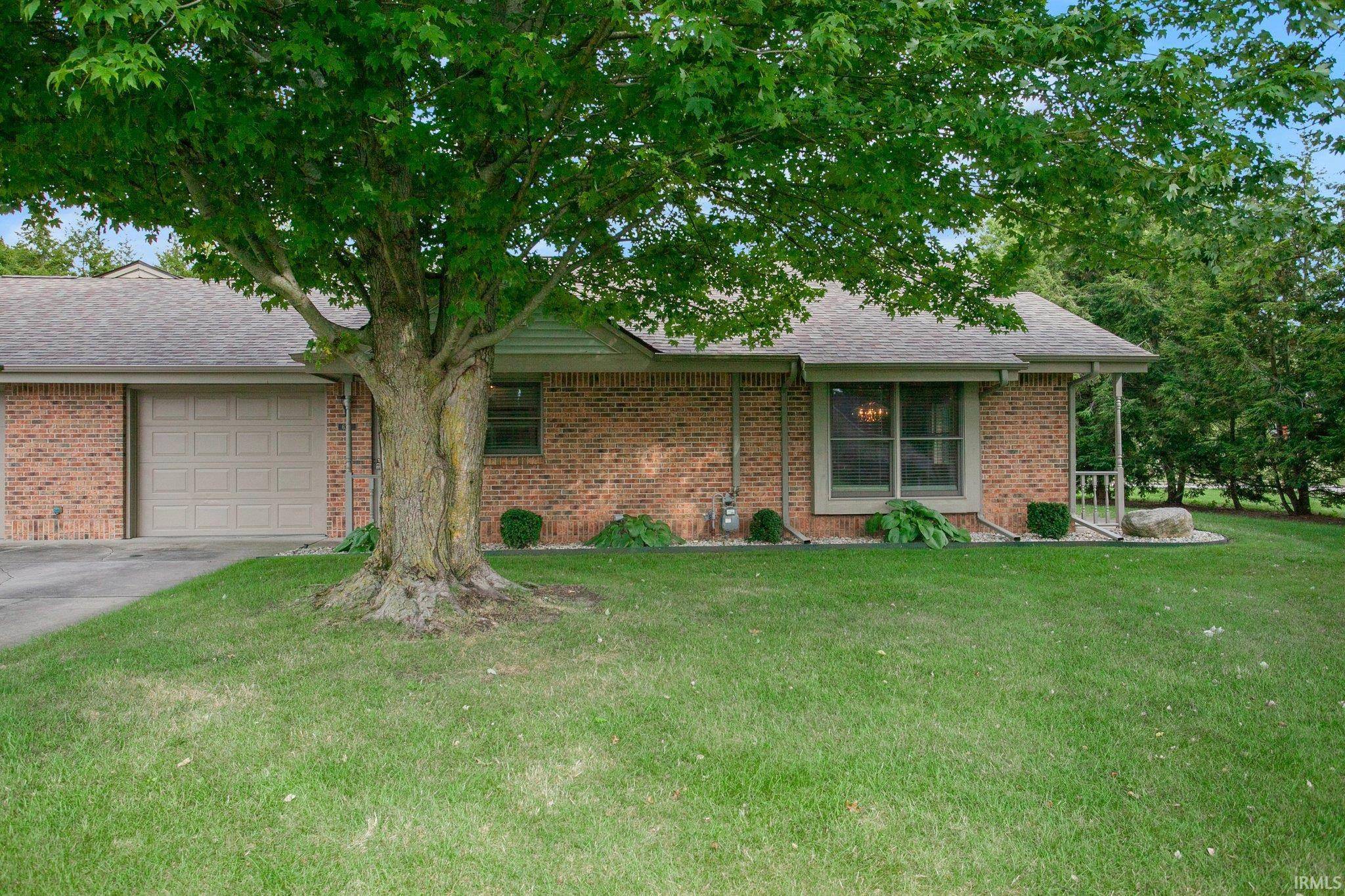 6316 Cedar Court, South Bend, IN 46614-6456