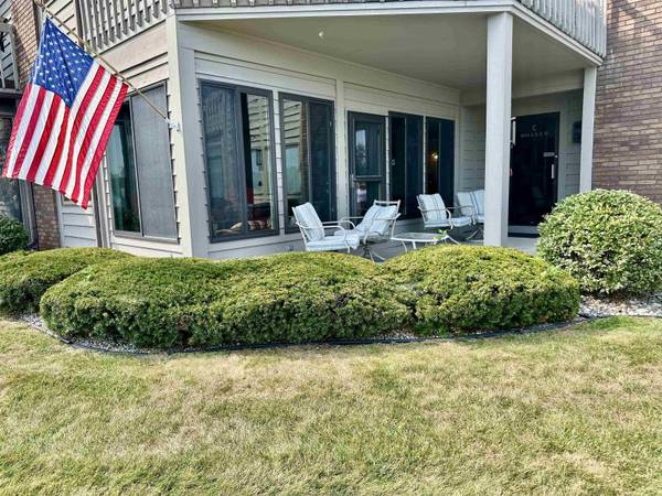 4980 N 300 W Unit 4,  Fremont,  IN 46737