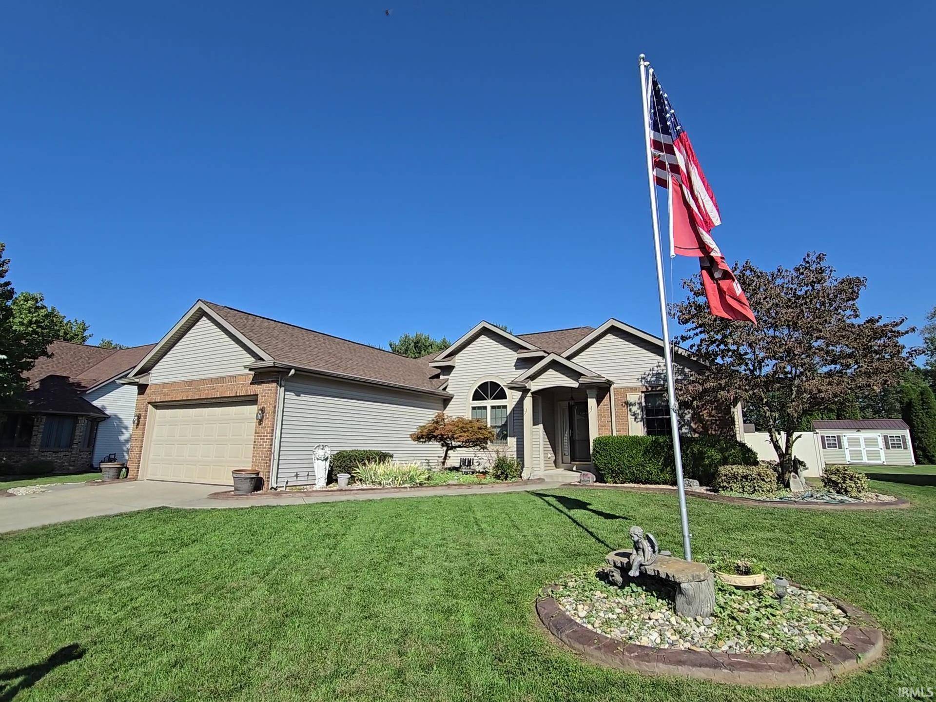 3830 Thornridge Drive, Elkhart, IN 46514-6527