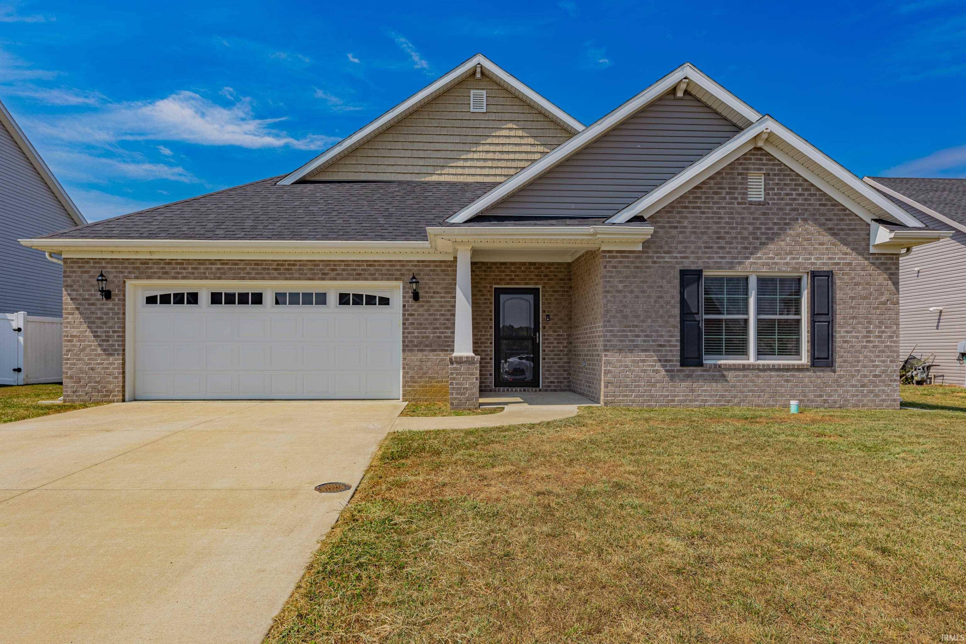 13224 Halle Drive, Evansville, IN 47725