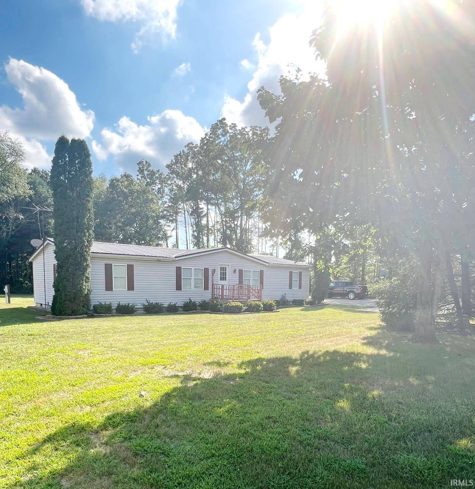 11710 County Road 4, Middlebury, IN 46540-9662