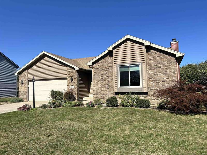 224 Yukon Pass, Auburn, IN 46706