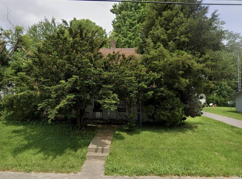 248 E Oak Street, Campbellsburg, IN 47108