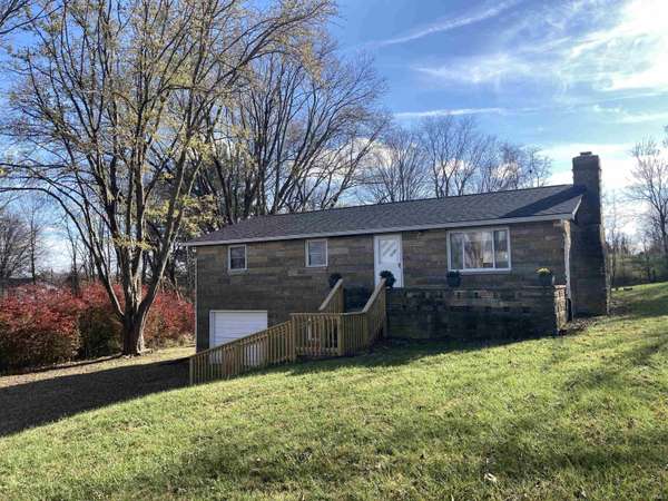 1640 E Smithville Road, Bloomington, IN 47401