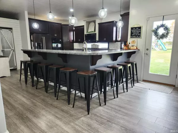 Middlebury, IN 46540,10095 County Road 16