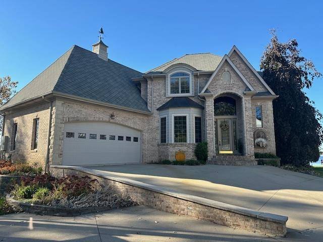 125 EMS B20C Lane, Pierceton, IN 46562