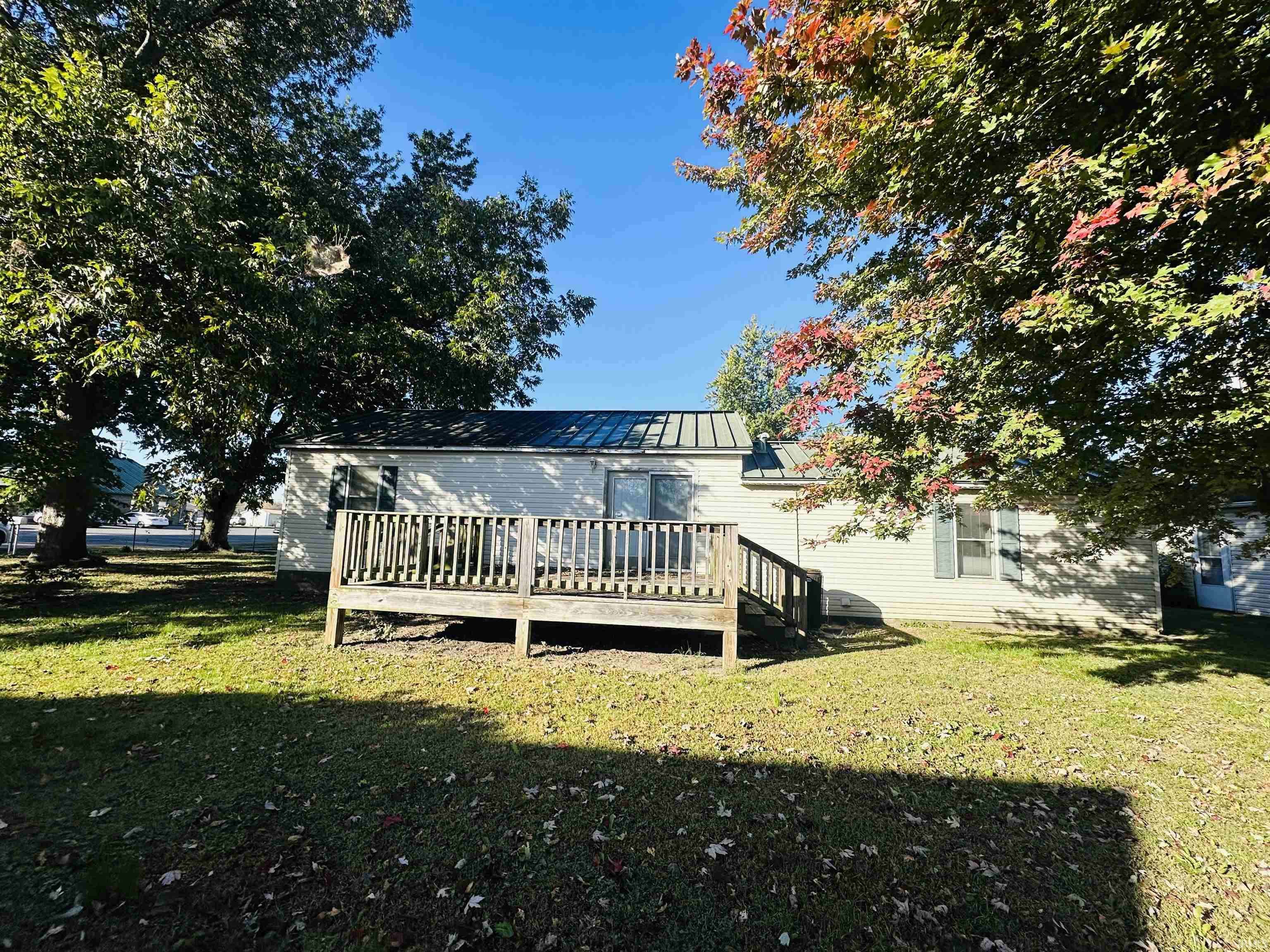 Mount Vernon, IN 47620,815 W SECOND Street