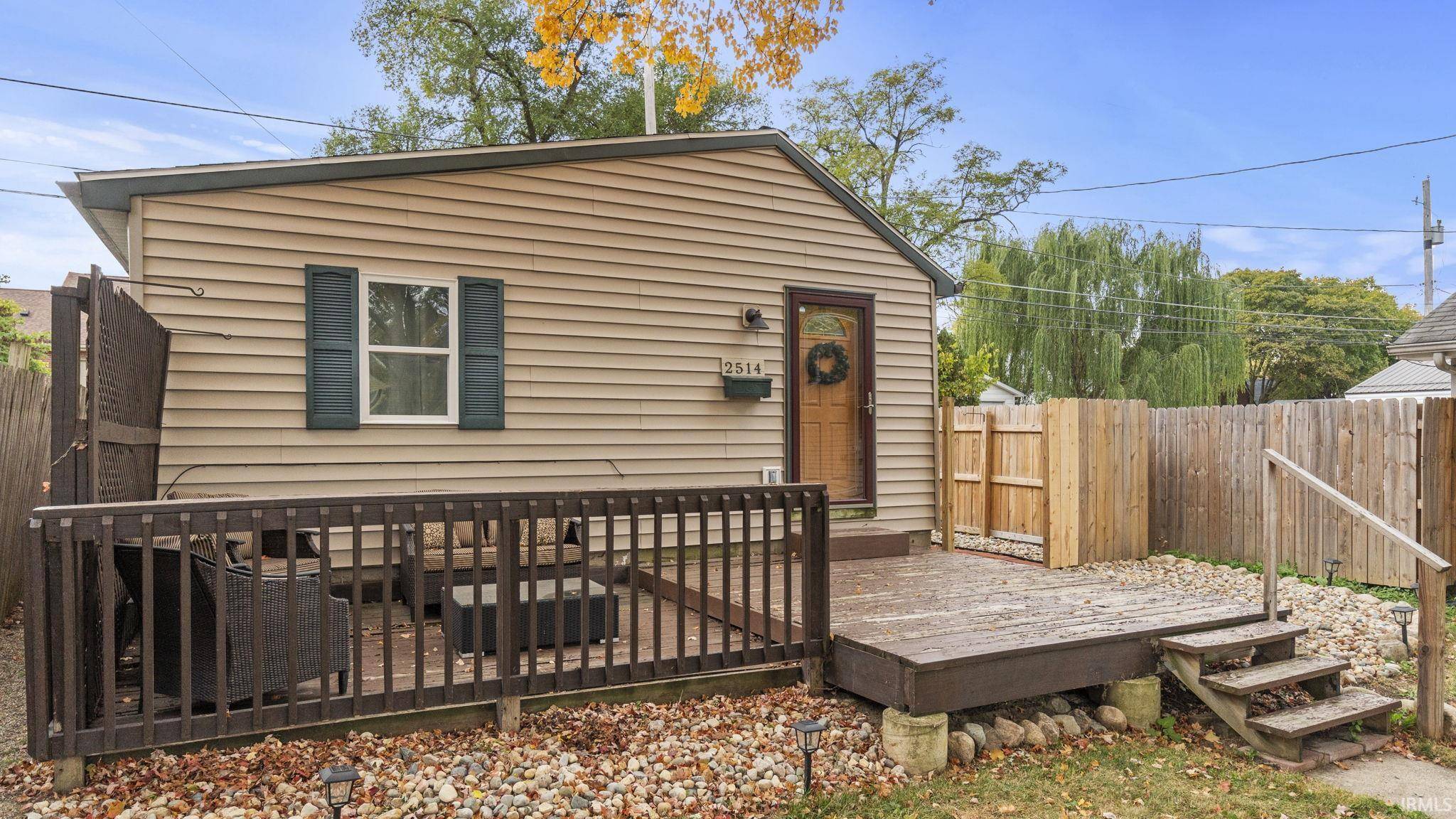 2514 Dodge Avenue, Fort Wayne, IN 46805-3834