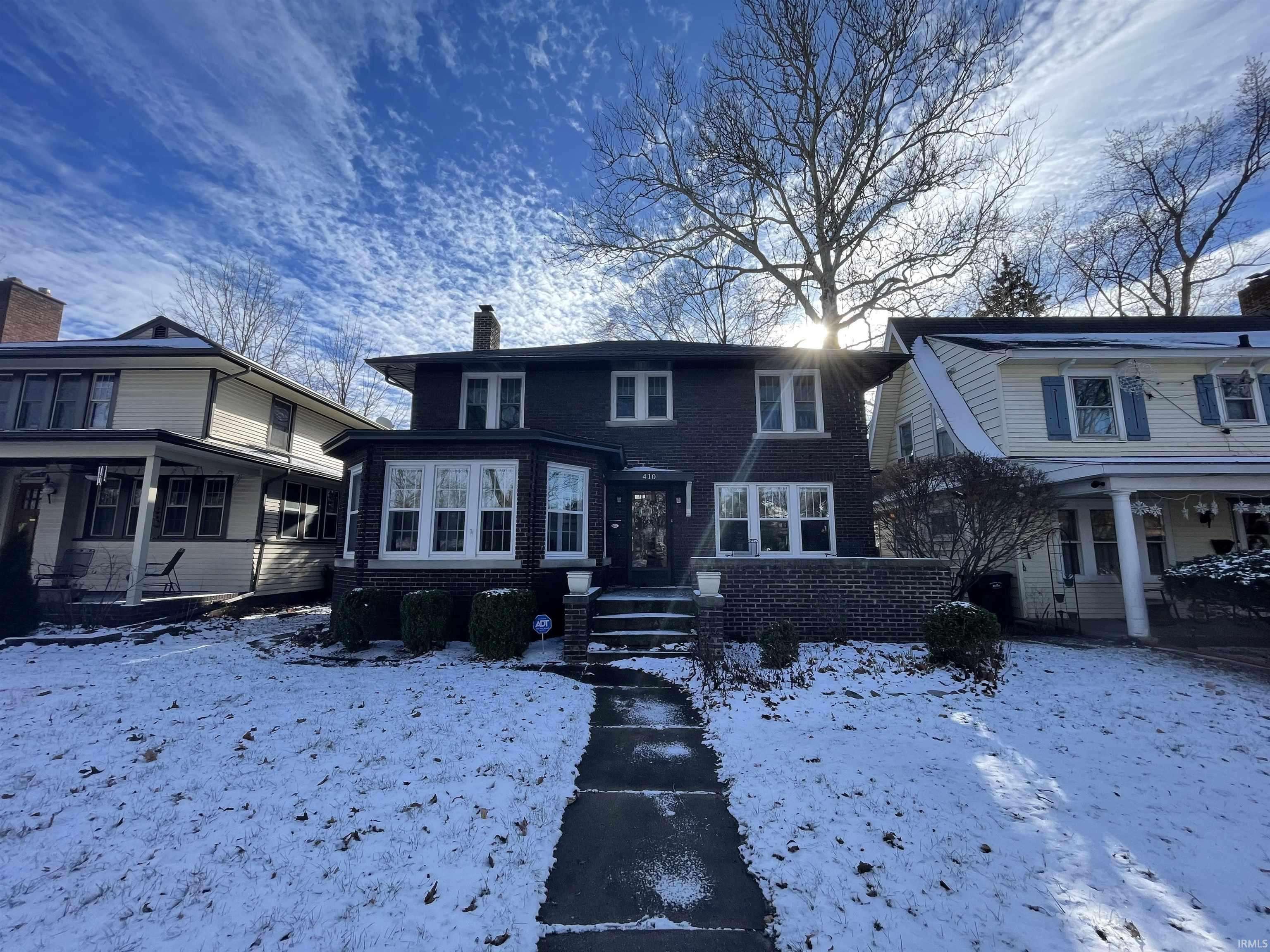 410 Peashway Street, South Bend, IN 46617-1315