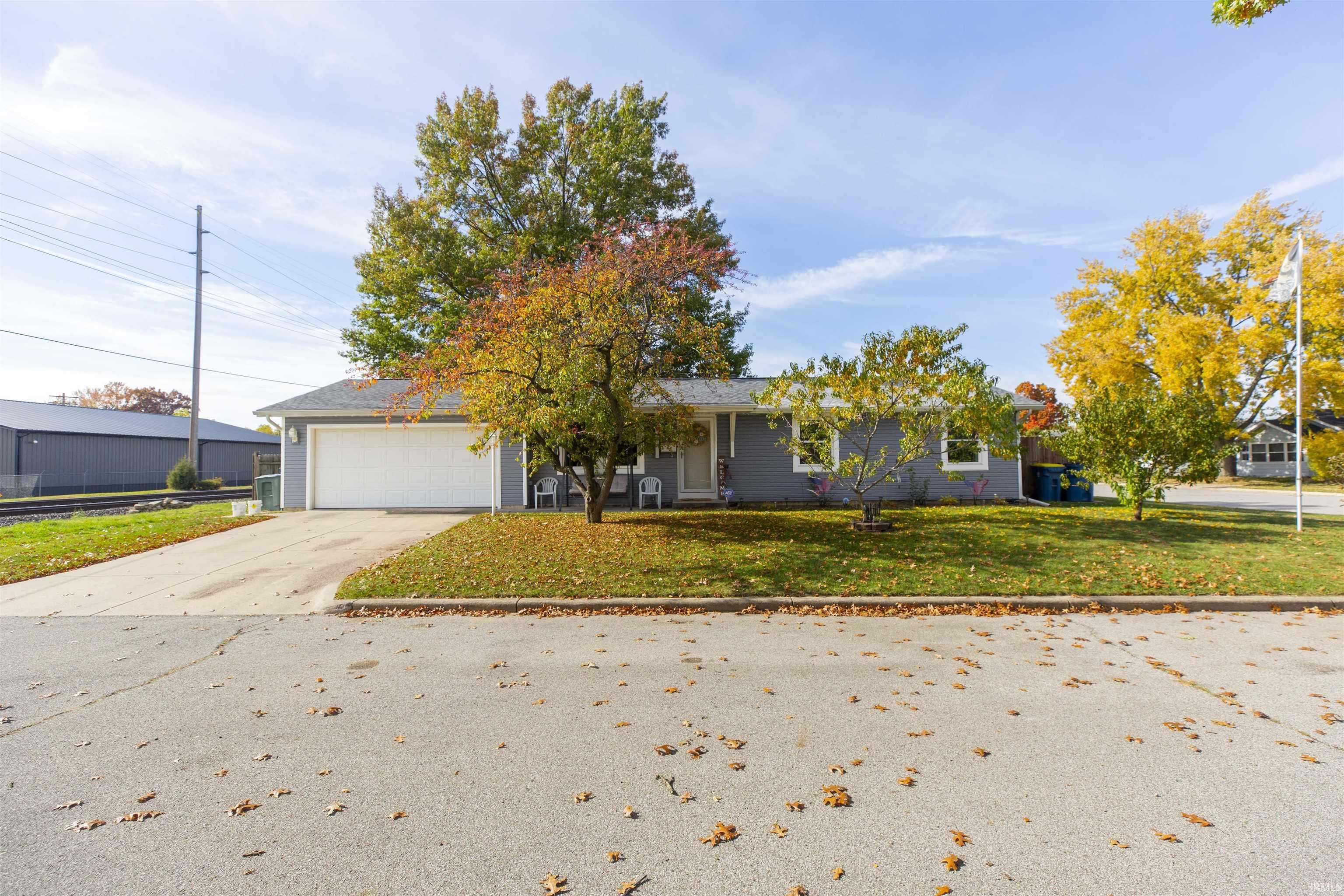 701 Fairmount Avenue, Mishawaka, IN 46545-5808