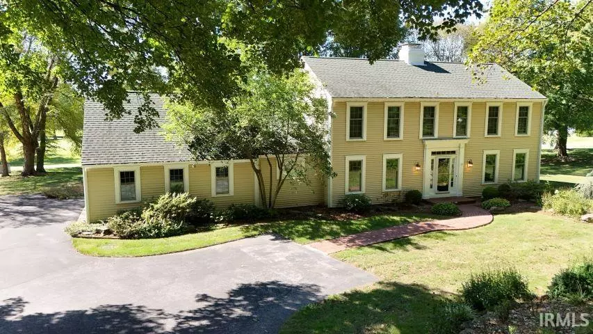 Vincennes, IN 47591,1403 Forest Hills Drive