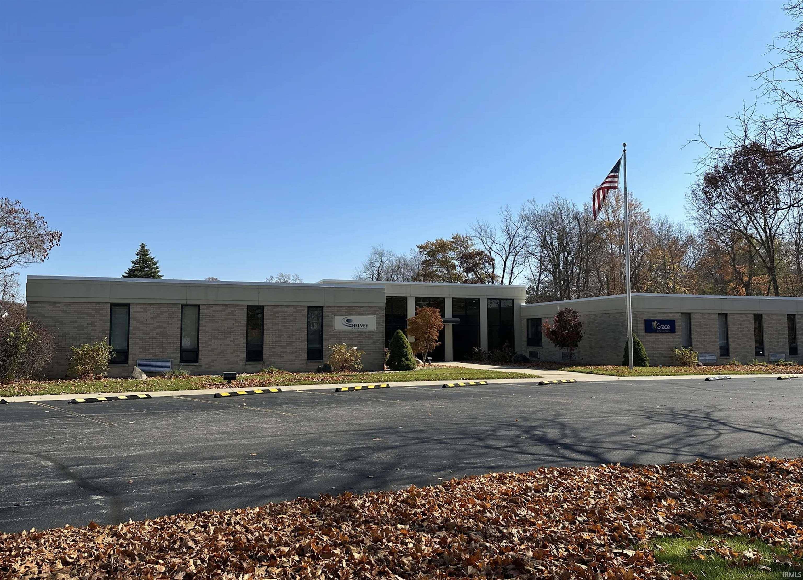 1401 Kings Highway, Winona Lake, IN 46590