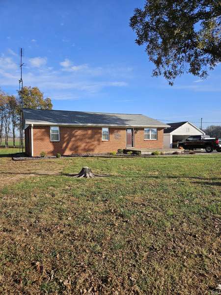 2454 W 950 S. Road, Fort Branch, IN 47648