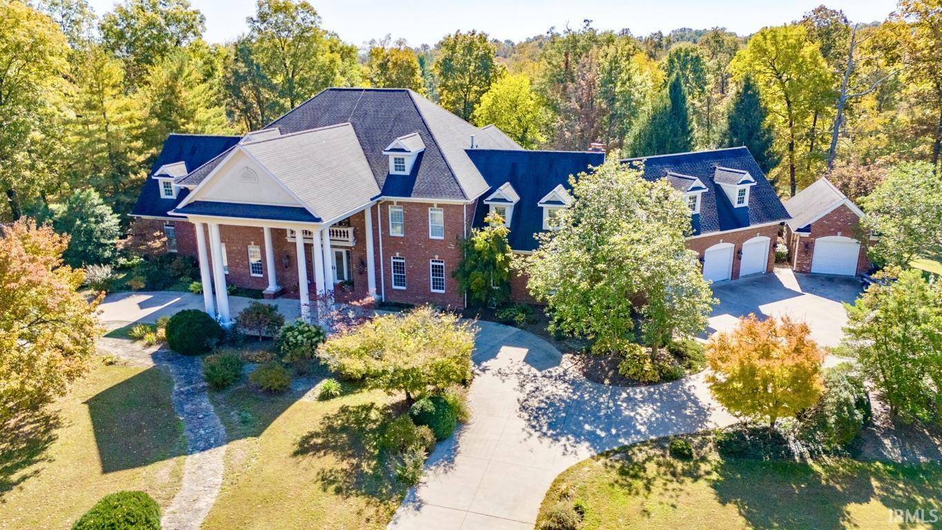5930 S State Road 161, Huntingburg, IN 47542