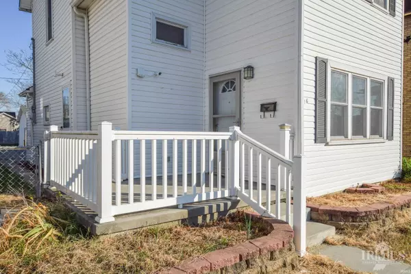 Muncie, IN 47302,316 E 8th Street