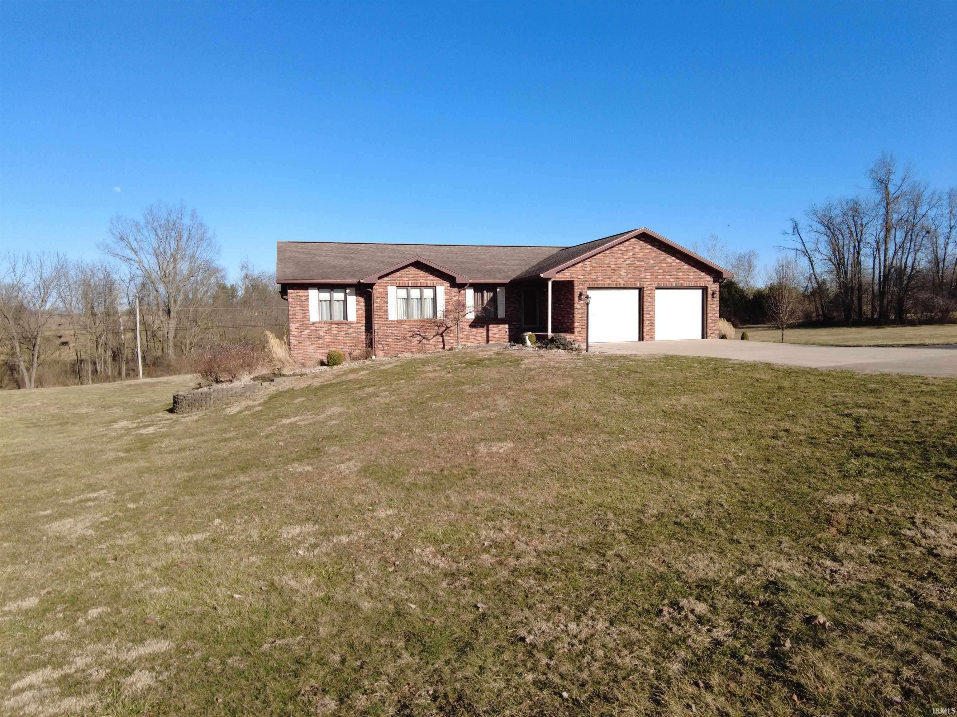 938 Stars Boulevard, Bedford, IN 47421