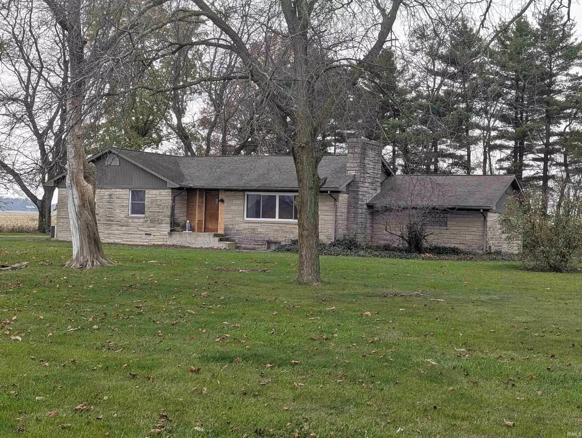 Craigville, IN 46731,3550 N 800 E