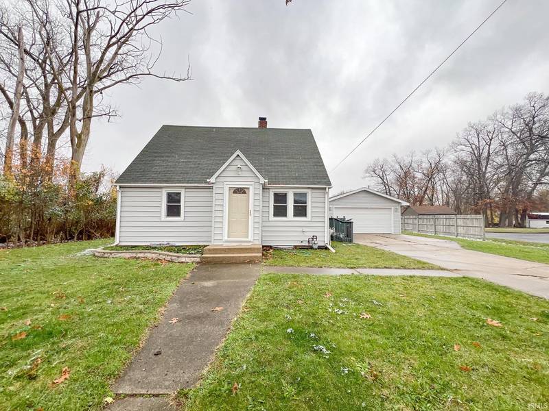 1323 Romain Avenue, Elkhart, IN 46514