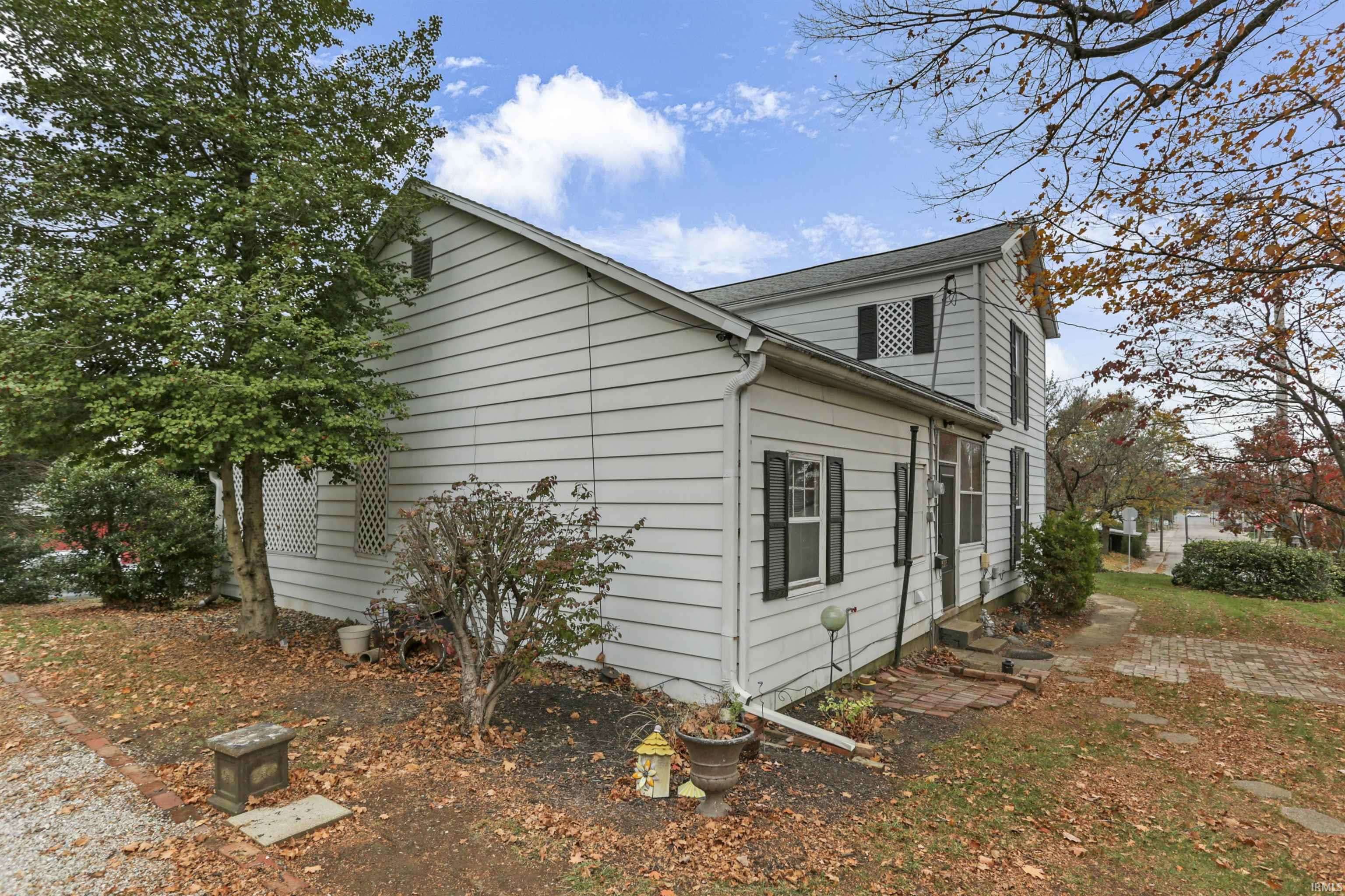 Boonville, IN 47601,504 W Locust Street