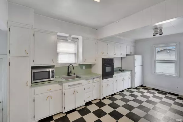 Evansville, IN 47711,213 N Kelsey Avenue