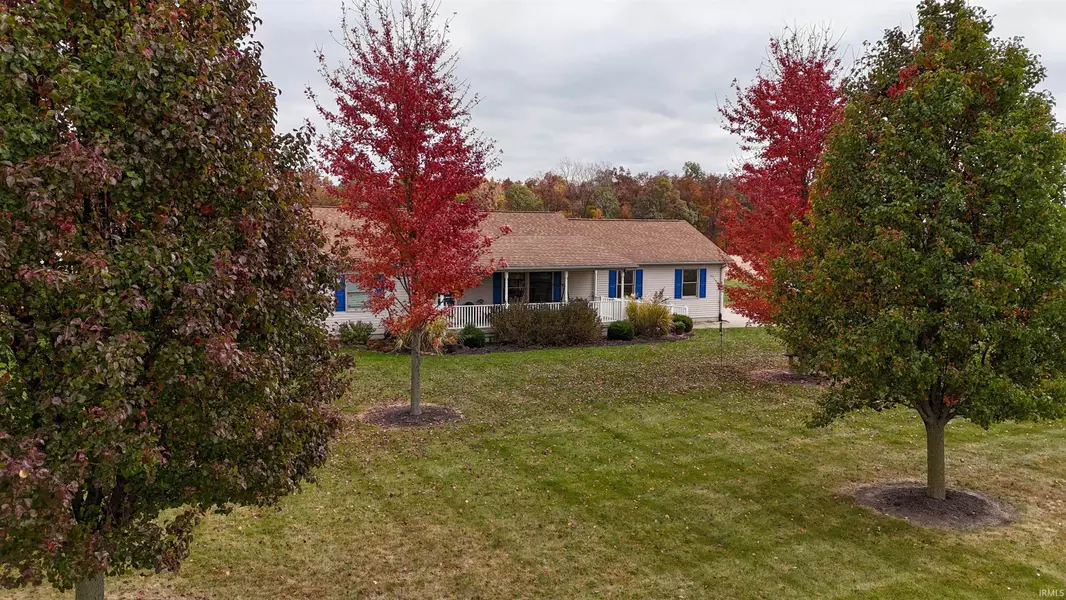 11637 S 100 E Road, Warren, IN 46792