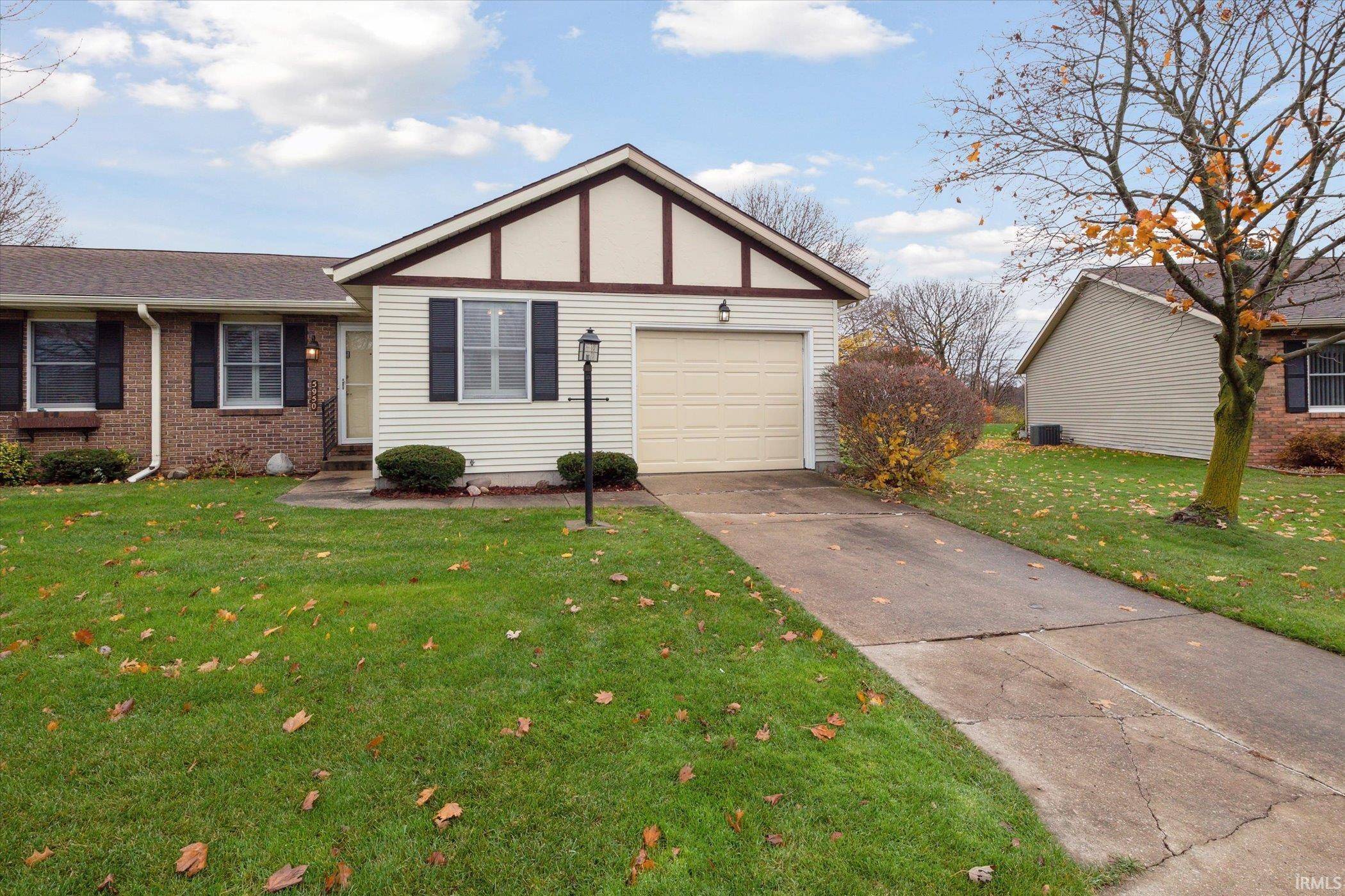 5950 Barcus Way,  South Bend,  IN 46614-6377