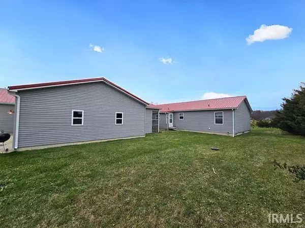 Peru, IN 46970,593-595 E 500 S