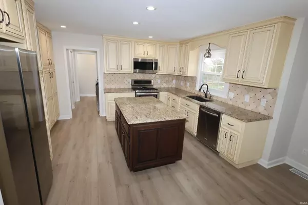 Granger, IN 46530,53100 Corydon Court