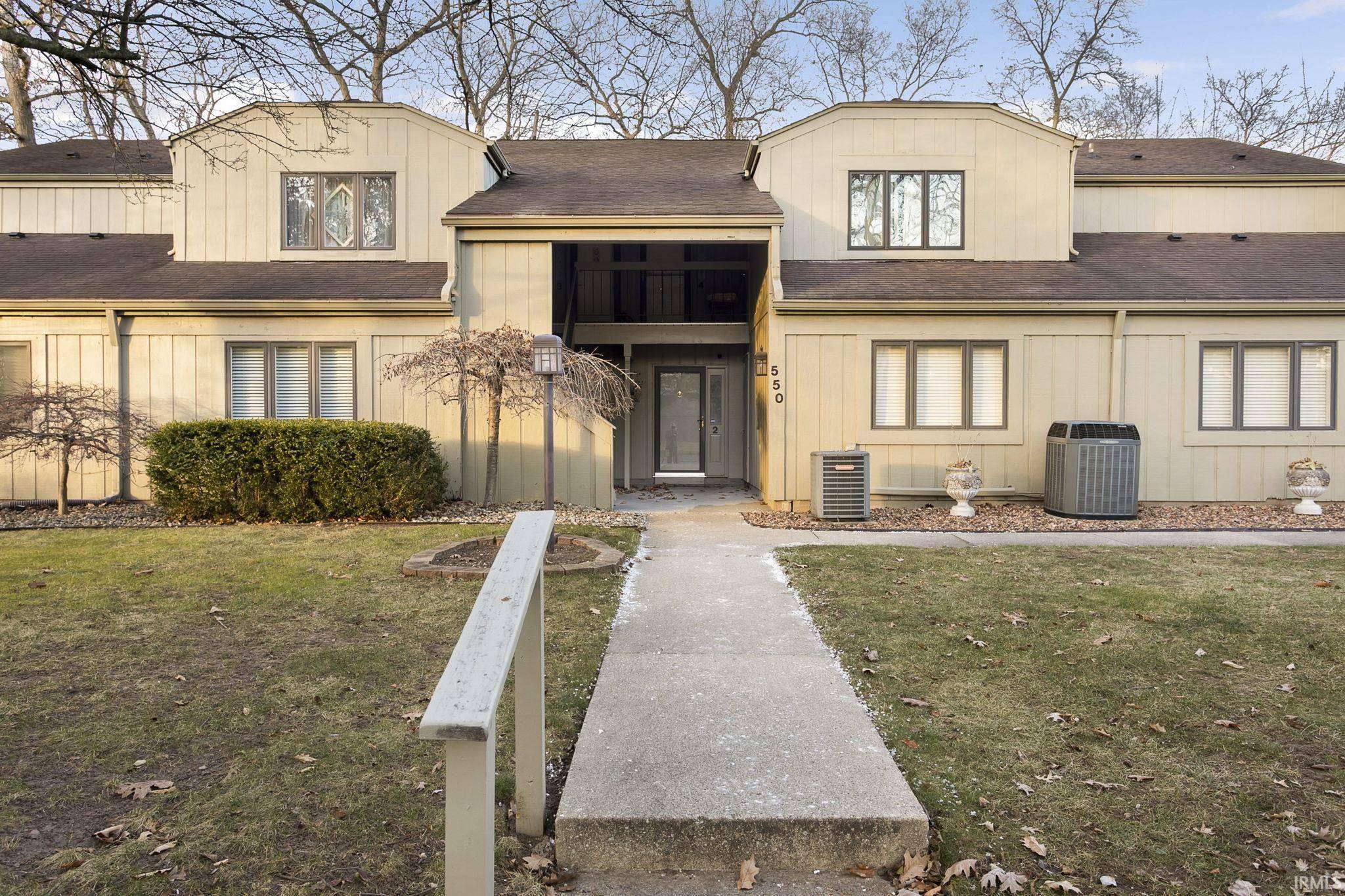 550 Vistula  #1 Terrace, Mishawaka, IN 46544