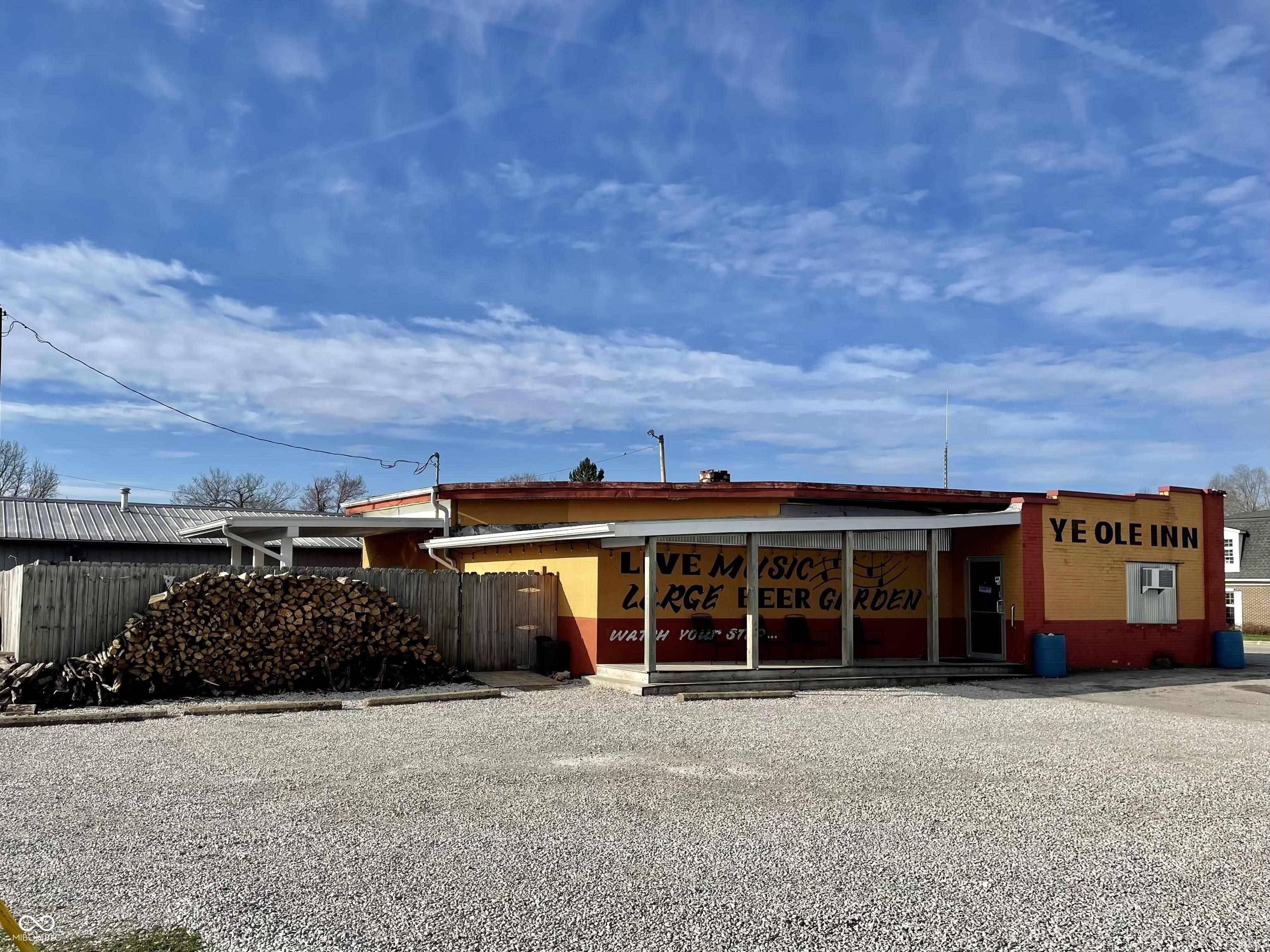 101 S Main Street, Cloverdale, IN 46120