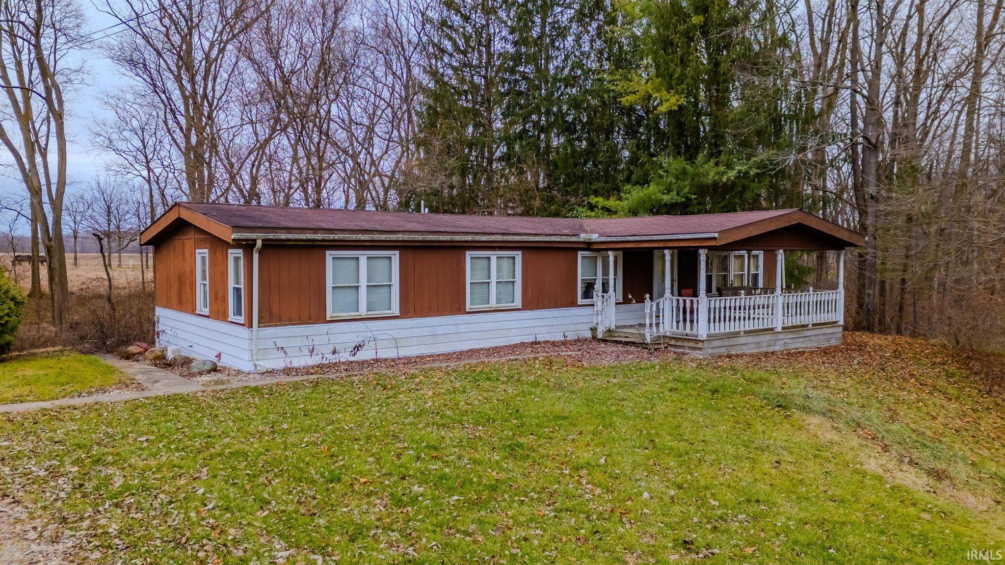 8420 E 750 S, Upland, IN 46989