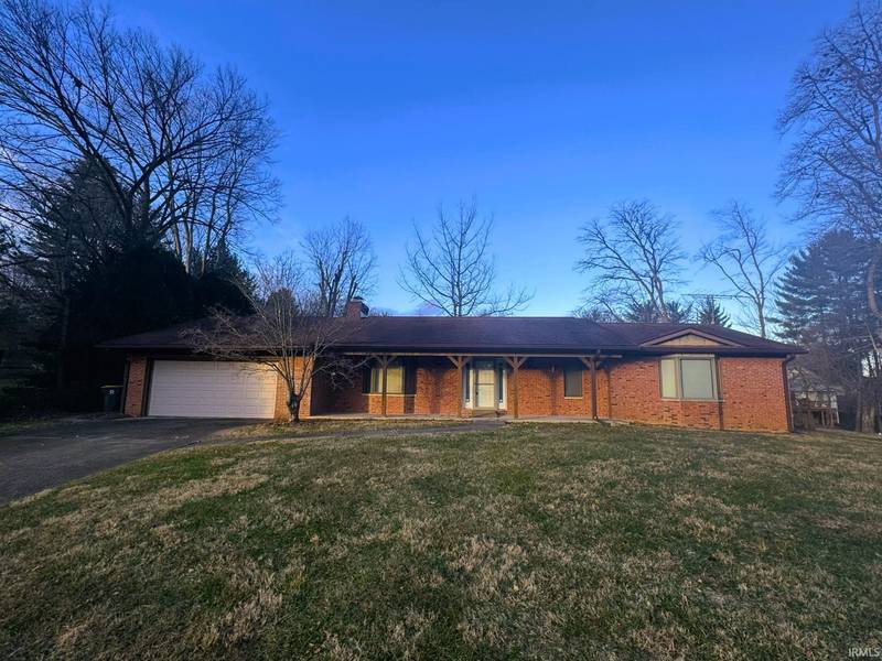 2955 N Lakewood Court, Bloomington, IN 47408