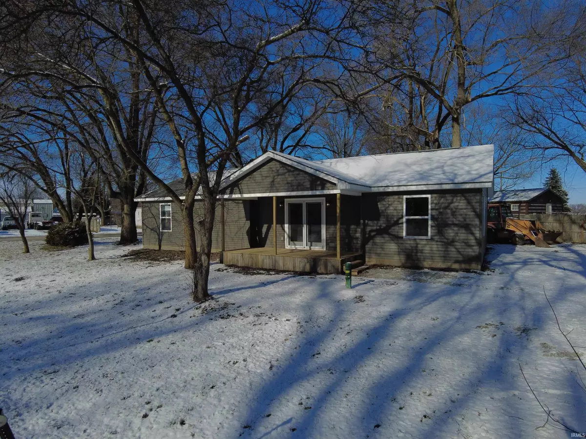 Burnettsville, IN 47926,201 E 2nd Street