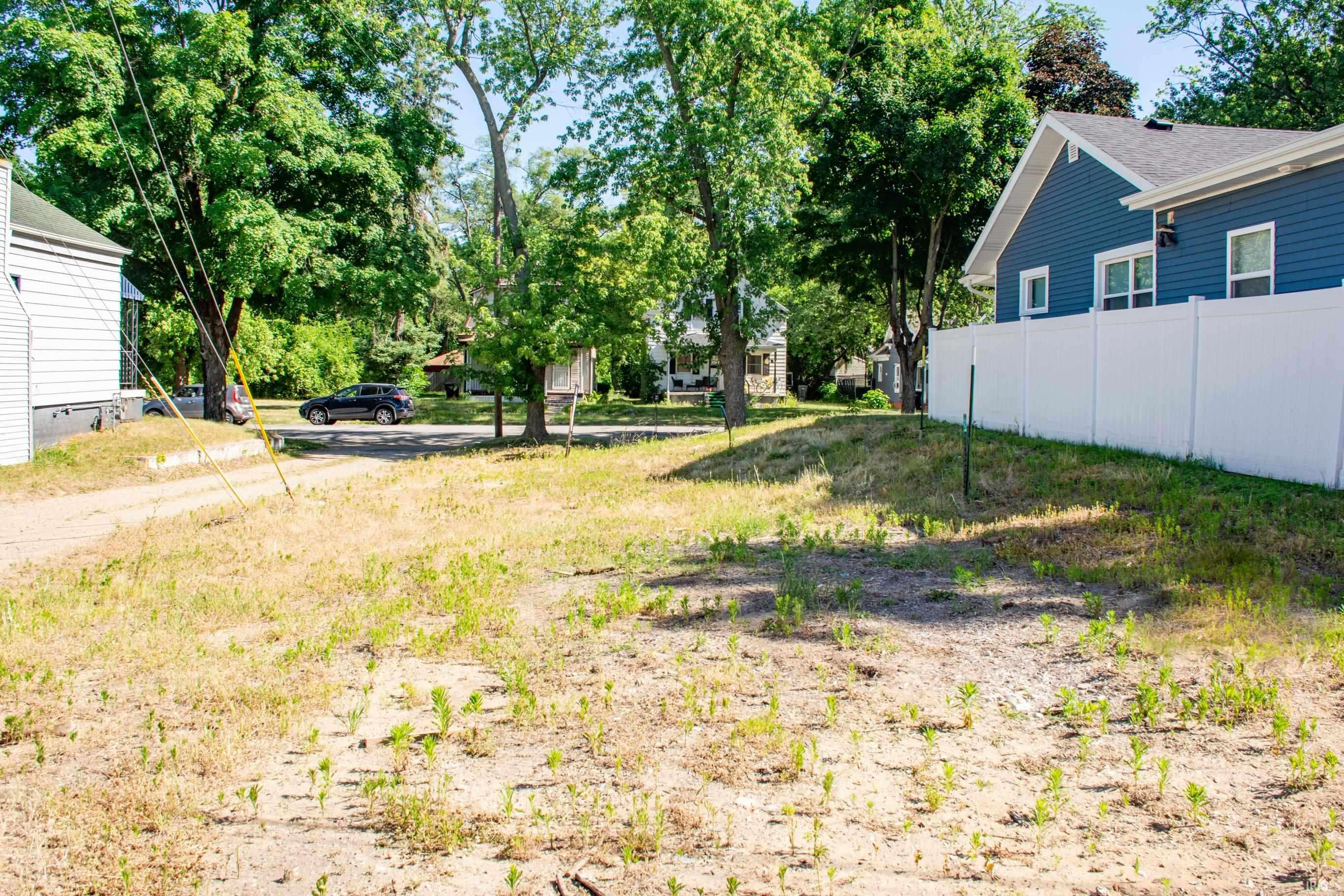 South Bend, IN 46617-1526,514 Howard Street
