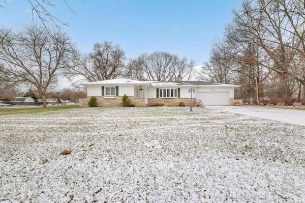 51825 Gumwood Road, Granger, IN 46530