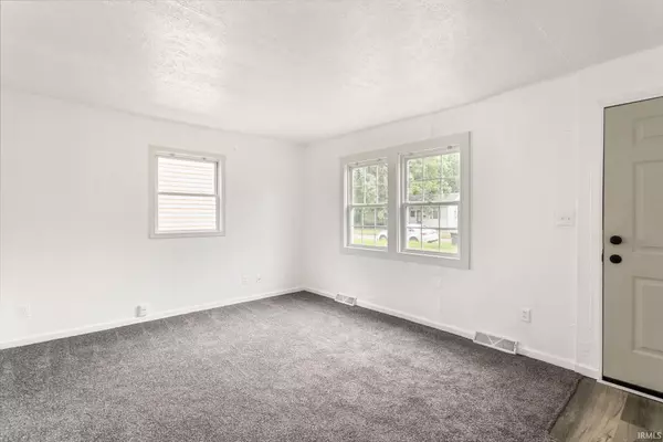 South Bend, IN 46619-1864,305 S Wellington Street