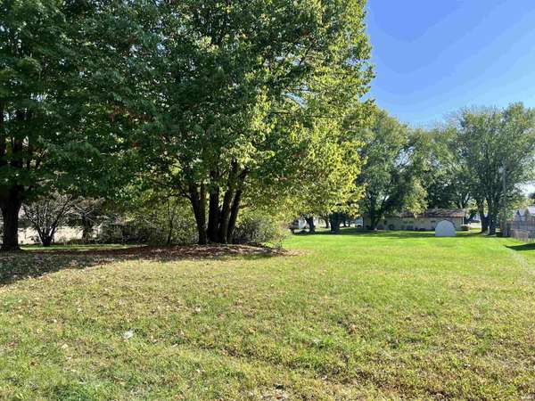 59186 Lower Drive, Goshen, IN 46528
