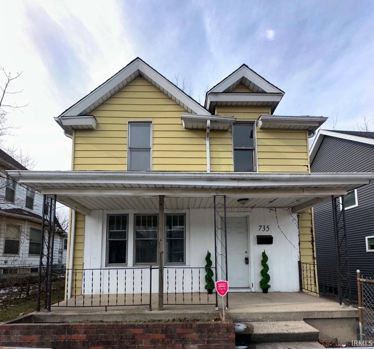 735 Diamond Avenue, South Bend, IN 46628-2407