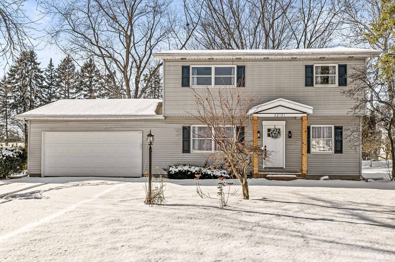 52191 Carriage Hills Drive, South Bend, IN 46635