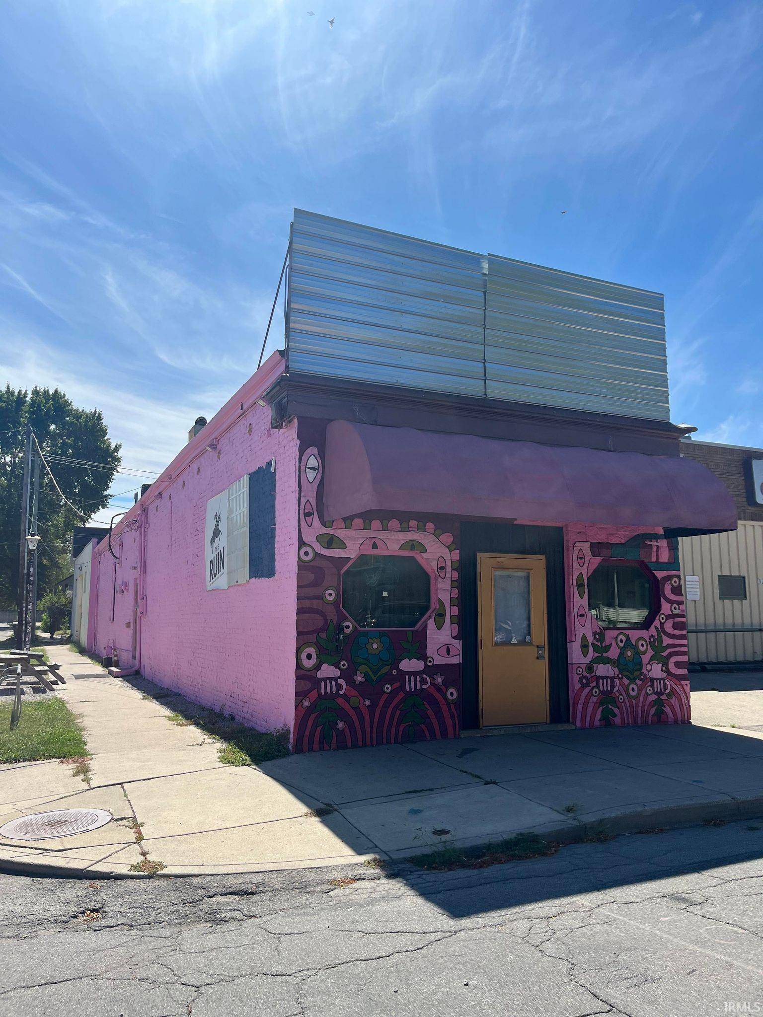 Fort Wayne, IN 46802,1201 W Main Street