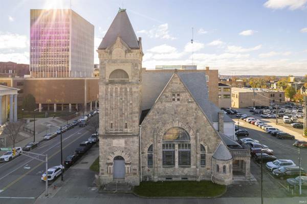 302 W Washington Street, South Bend, IN 46601-1524