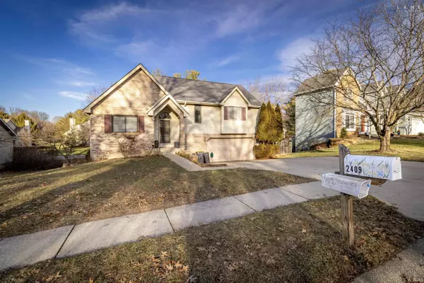 Bloomington, IN 47401,2409 E Oakmont Drive